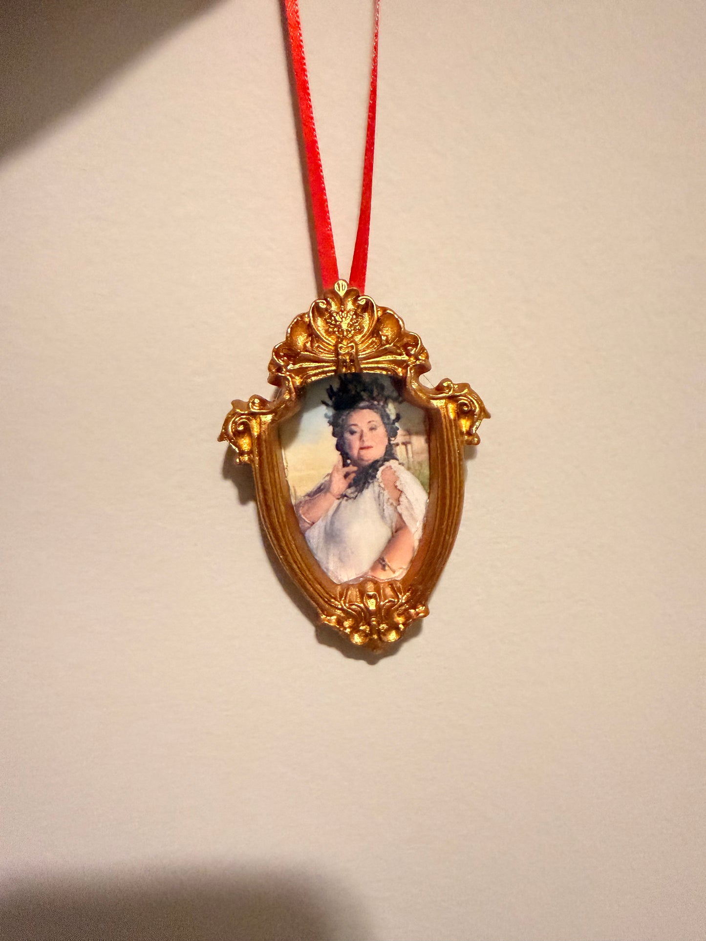 Grand Staircase Fat Lady Ornament – Regal Portrait in an Ornate Gold Frame