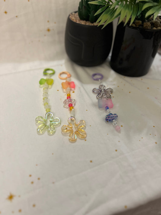Aesthetic Color Pop Keychain – 6” Handmade