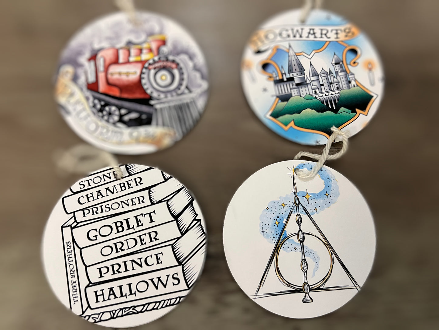 White Cartoon Wizarding World Acrylic Ornaments