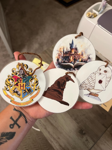 White Hogwarts Acrylic ornaments